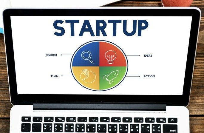 How can I start a blog focused on early stage startups?